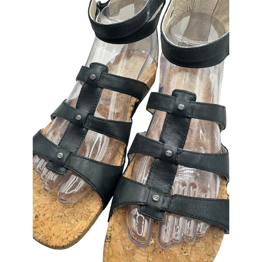 UGG Australia Sechura Gladiator Sandals Sheepskin Heel Black Size 8 - Picture 2 of 9